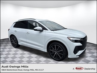 New 2025 Audi Q4 e-tron Premium Plus image 1