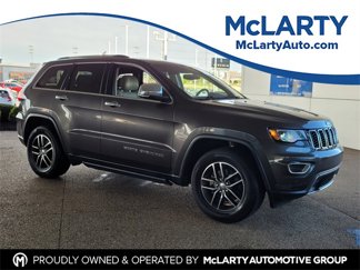 Used 2017 Jeep Grand Cherokee Limited w/ Luxury Group II image 1