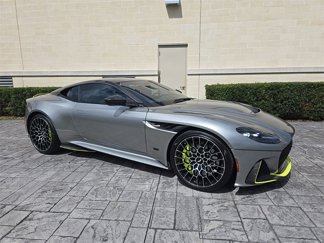 Used 2023 Aston Martin DBS Coupe image 1