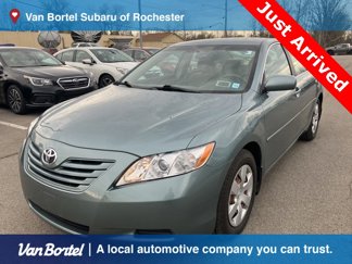 Used 2009 Toyota Camry LE image 1