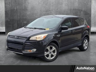 Used 2015 Ford Escape SE image 1