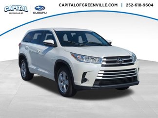 Used 2018 Toyota Highlander LE image 1