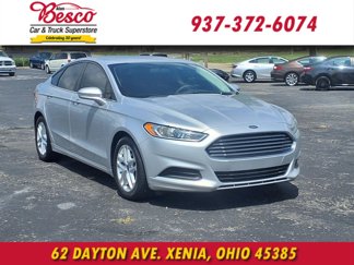 Used 2016 Ford Fusion SE image 1