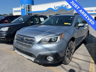 Used 2015 Subaru Outback 2.5i Limited image 1