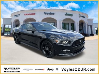 Used 2017 Ford Mustang Coupe image 1