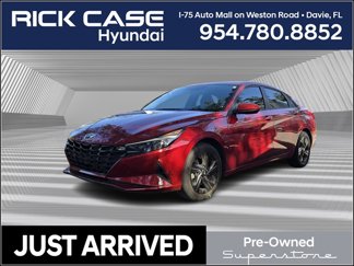 Certified 2023 Hyundai Elantra SEL w/ Cargo Package image 1