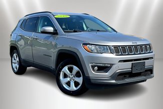 Used 2019 Jeep Compass Latitude w/ Cold Weather Group image 1
