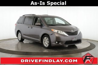 Used 2014 Toyota Sienna L image 1