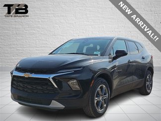 Used 2023 Chevrolet Blazer LT image 1