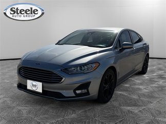 Used 2020 Ford Fusion SE w/ Equipment Group 151A image 1