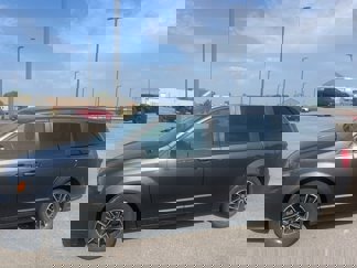 Used 2019 Dodge Grand Caravan SXT w/ Blacktop Package video 1