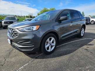 Used 2019 Ford Edge SE image 1