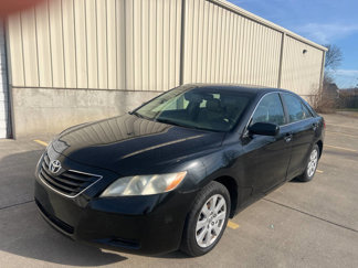 Used 2007 Toyota Camry LE image 1