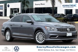 Used 2017 Volkswagen Passat 1.8T SE image 1