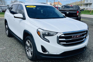 Used 2019 GMC Terrain SLT image 1