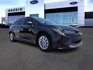 Used 2022 Toyota Corolla LE image 1