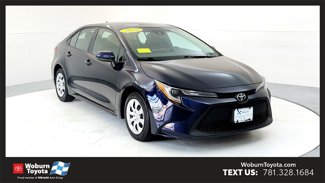Certified 2022 Toyota Corolla LE image 1