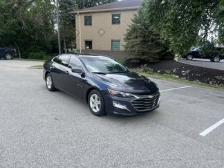 Used 2022 Chevrolet Malibu LS image 1