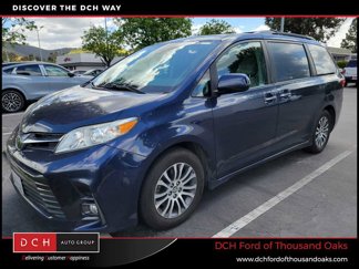 Used 2018 Toyota Sienna XLE w/ XLE Navigation Package image 1