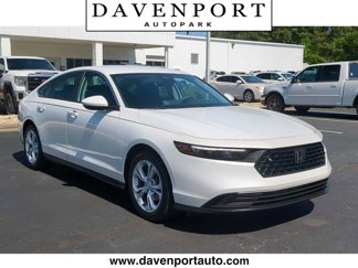 Used 2023 Honda Accord LX image 1