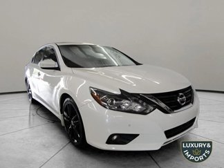 Used 2017 Nissan Altima 3.5 SL w/ 3.5SL Technology Package image 1