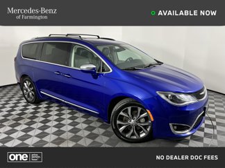 Used 2019 Chrysler Pacifica Limited image 1