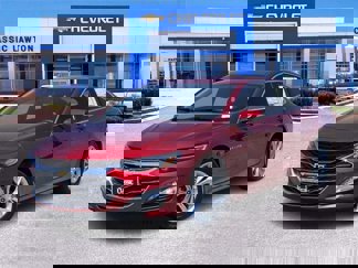 New 2025 Chevrolet Malibu LT image 1