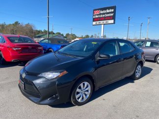 Used 2017 Toyota Corolla LE image 1