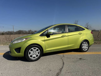 Used 2013 Ford Fiesta SE w/ Super Fuel Economy Pkg image 1