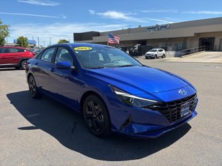 Used 2023 Hyundai Elantra SEL w/ Cargo Package image 1