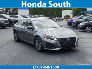Used 2023 Nissan Altima 2.5 SV image 1