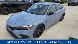 Used 2023 Honda Civic Sport image 1