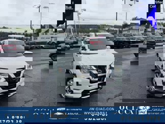 Used 2020 Nissan Rogue S image 1