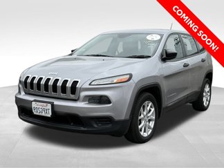 Used 2017 Jeep Cherokee Sport image 1