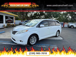 Used 2011 Toyota Sienna XLE image 1