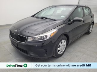 Used 2017 Kia Forte LX image 1