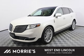 Used 2019 Lincoln MKT AWD image 1