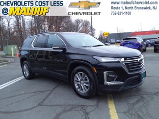 Certified 2022 Chevrolet Traverse LT image 1