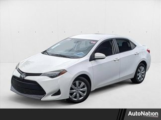 Used 2019 Toyota Corolla LE image 1