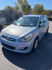 Used 2012 Hyundai Accent GS image 1