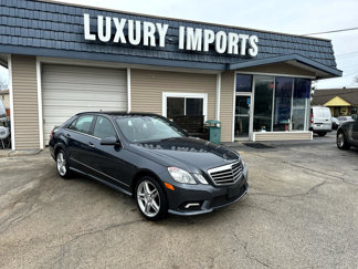 Used 2011 Mercedes-Benz E 550 Sedan w/ Premium 2 Pkg image 1