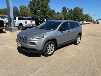 Used 2014 Jeep Cherokee Sport image 1