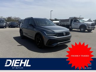 Used 2023 Volkswagen Tiguan SE R-Line image 1