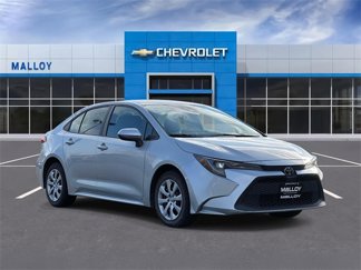 Used 2022 Toyota Corolla LE image 1