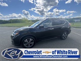 Used 2020 Nissan Rogue SV w/ Premium Package image 1