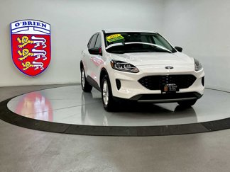 Used 2022 Ford Escape SE w/ Cold Weather Package image 1