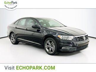Used 2021 Volkswagen Jetta R-Line image 1