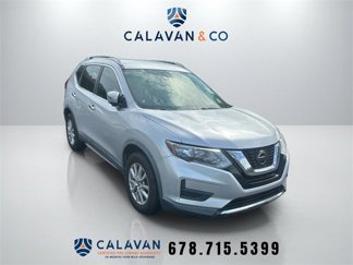 Used 2020 Nissan Rogue SV image 1