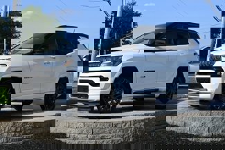 Used 2022 Jeep Compass High Altitude image 1