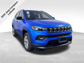 New 2025 Jeep Compass Latitude image 1
